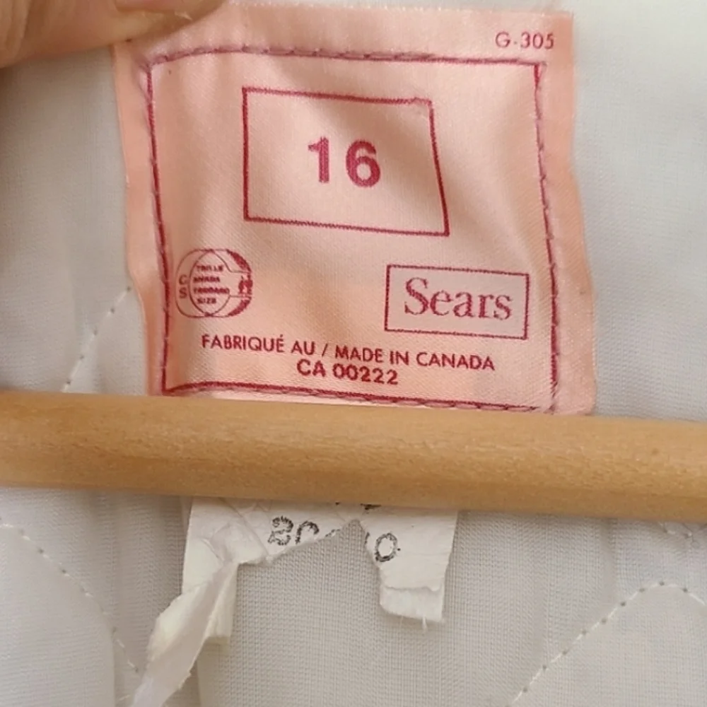 VINTAGE Sears Women's Faux Fur Hooded Coat with Belt - Picture 8 of 10